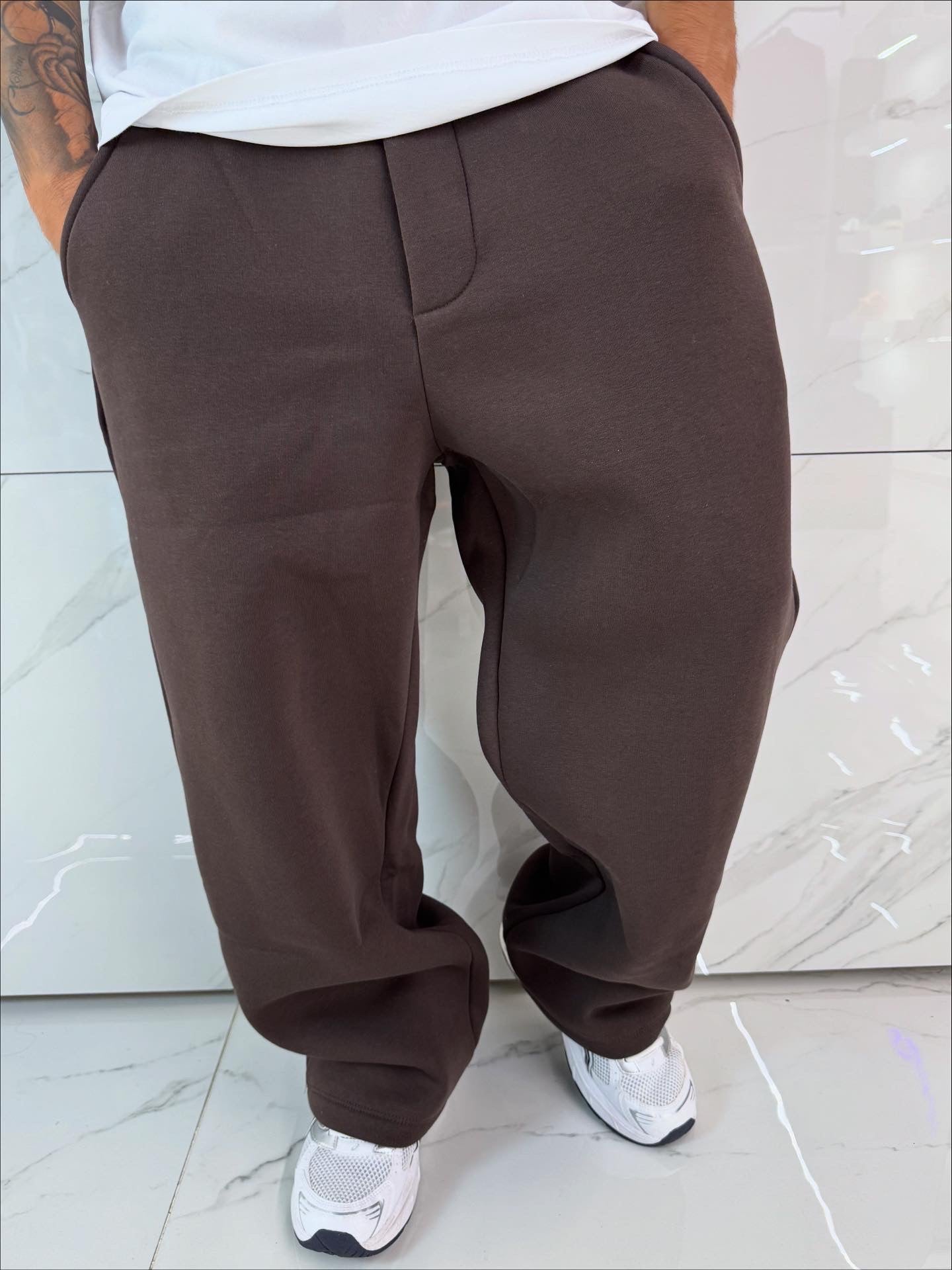 Panta tuta Marrone
