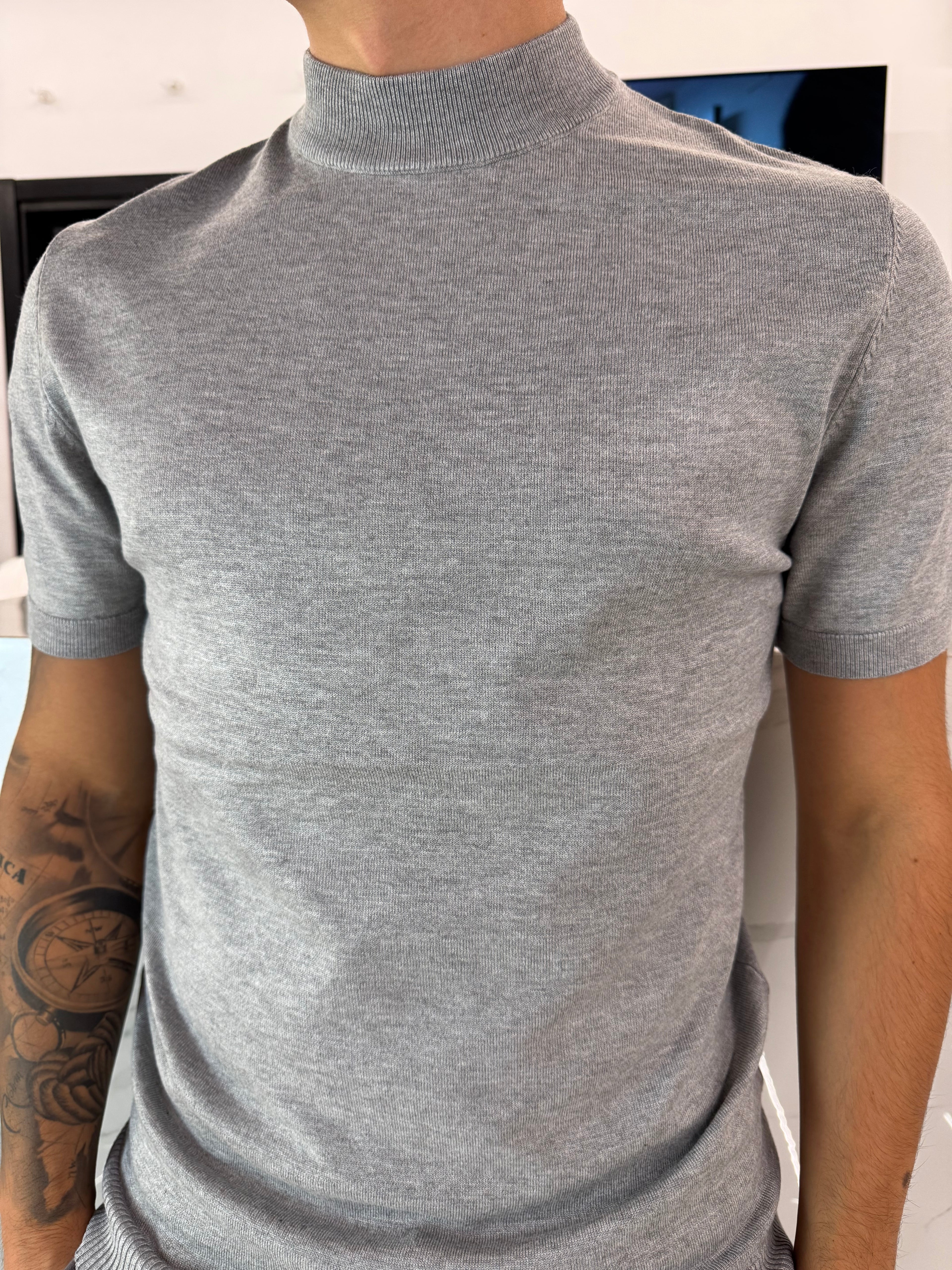 T shirt in filo grigio
