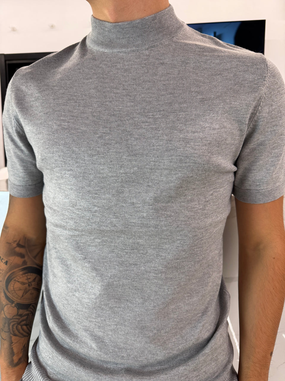 T shirt in filo grigio