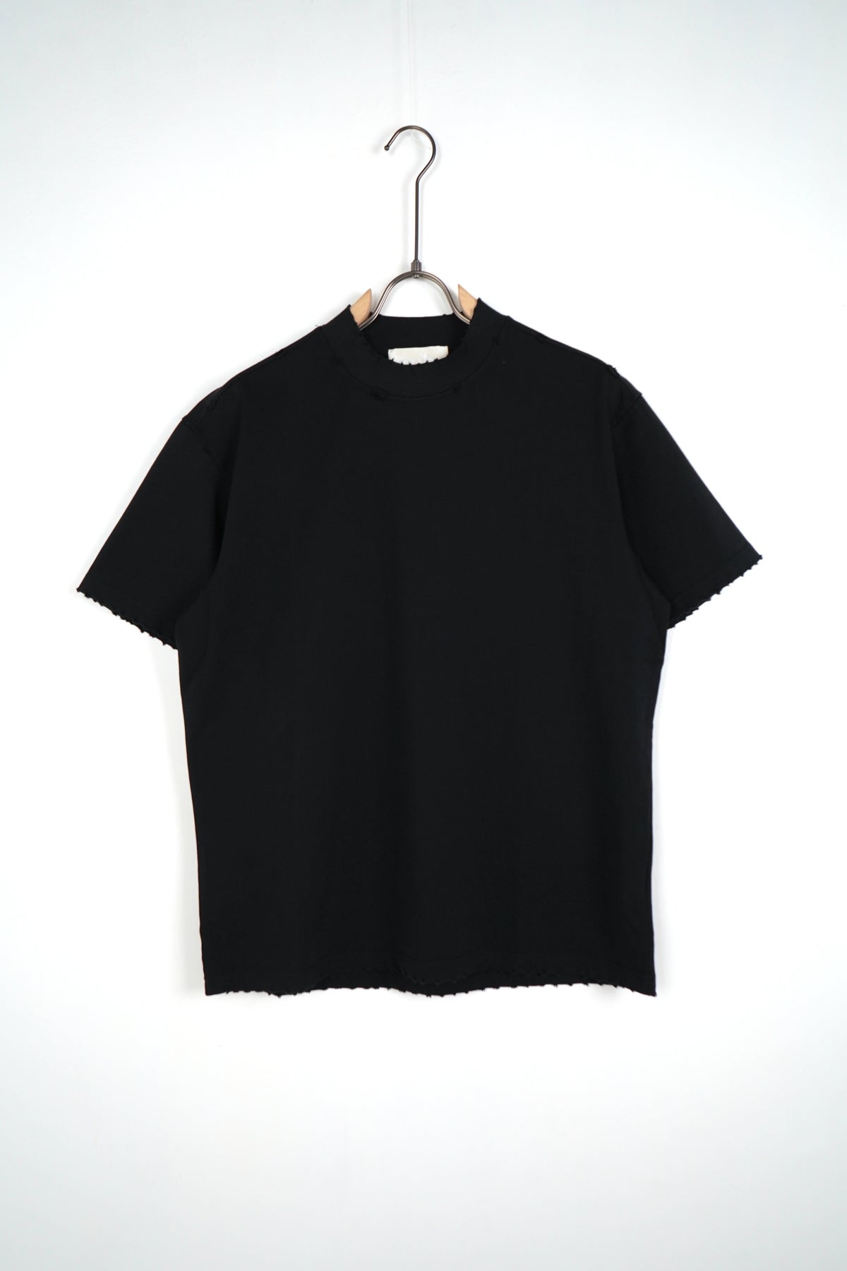 T-Shirt Over Bale Nero