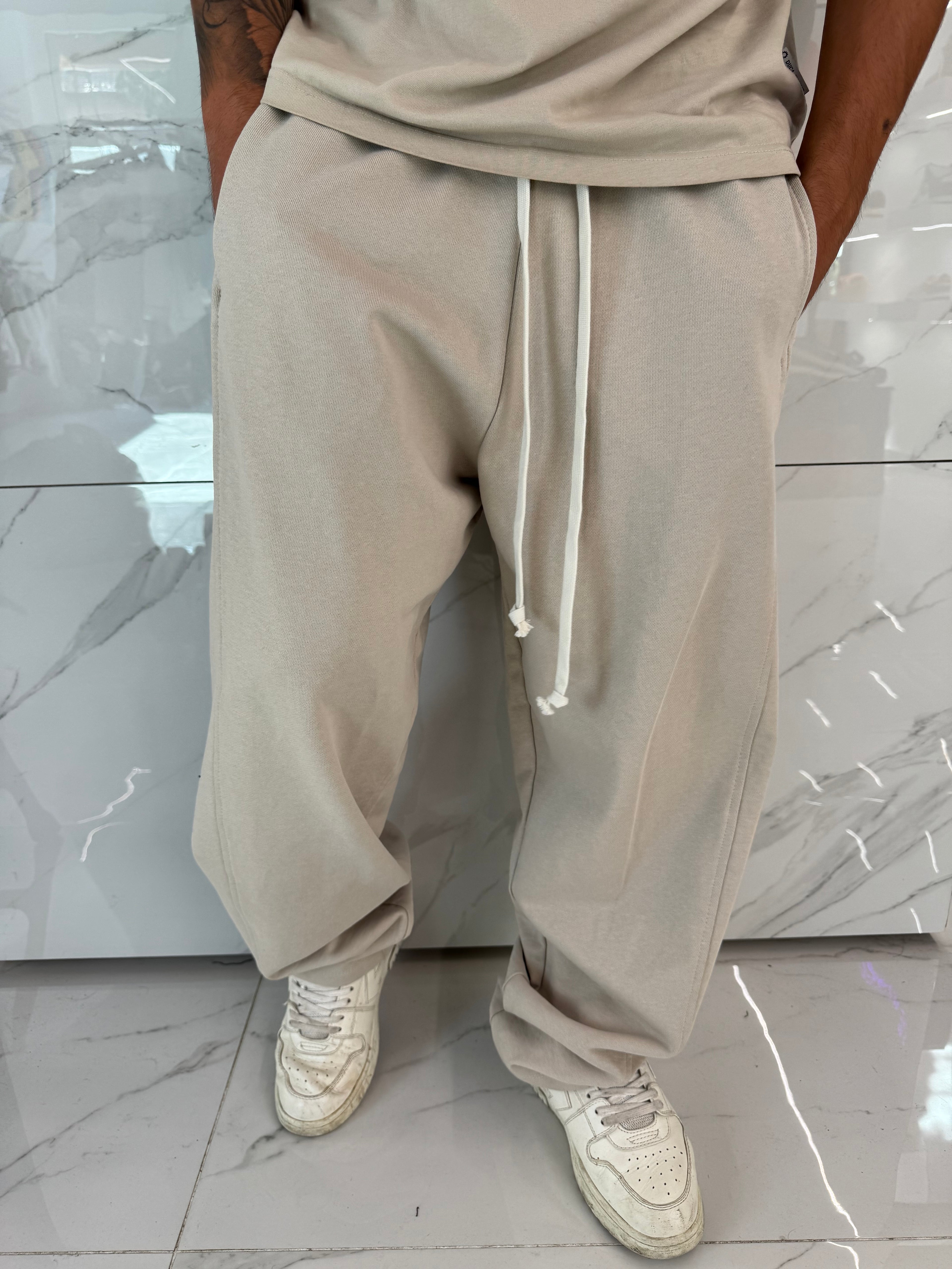 Panta tuta baggy beige