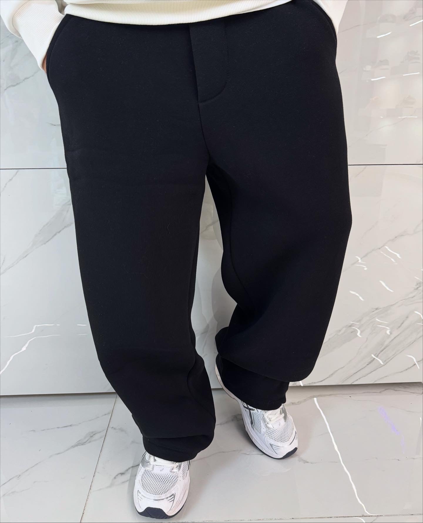 Panta tuta Nero