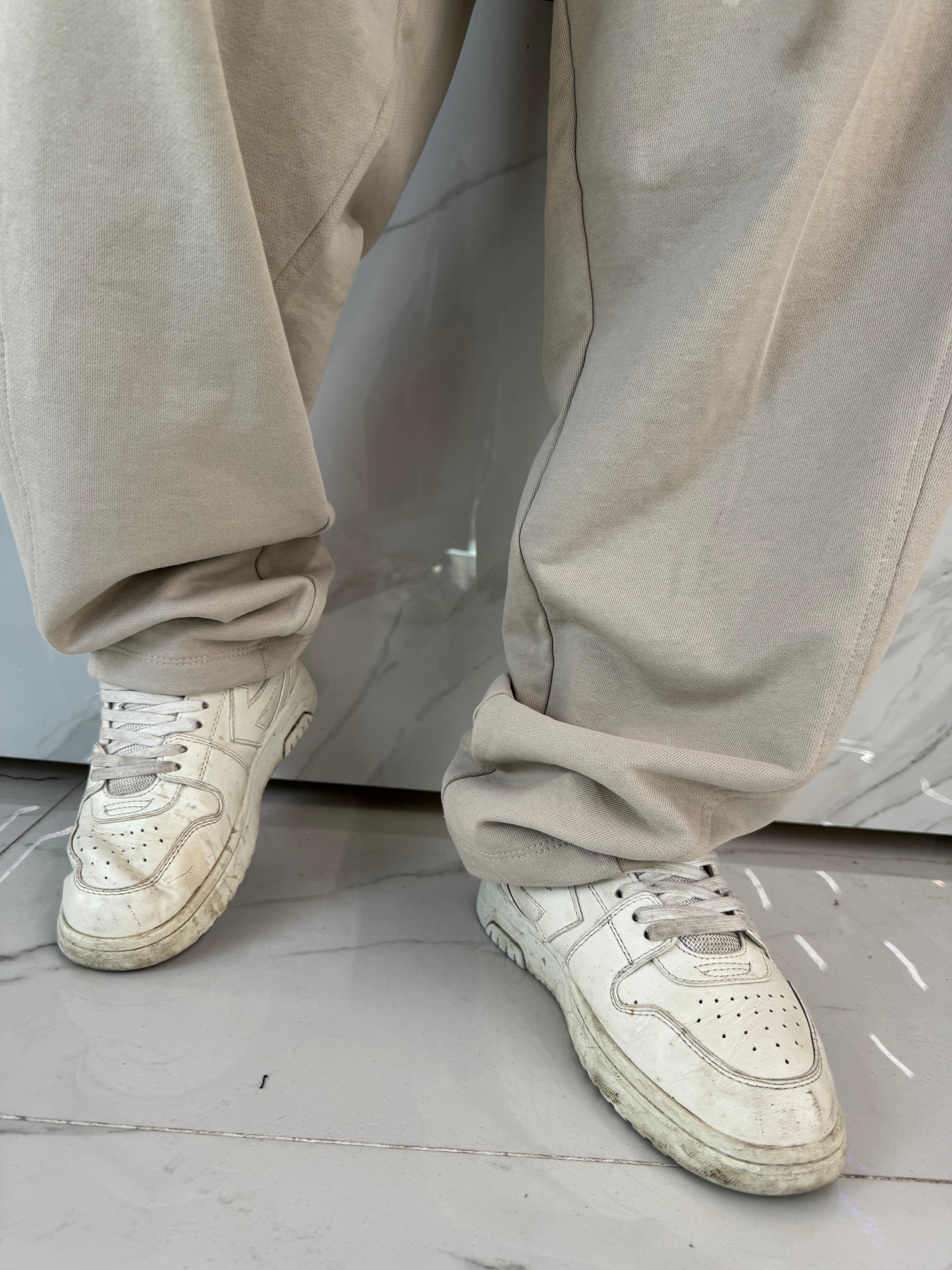 Panta tuta baggy beige