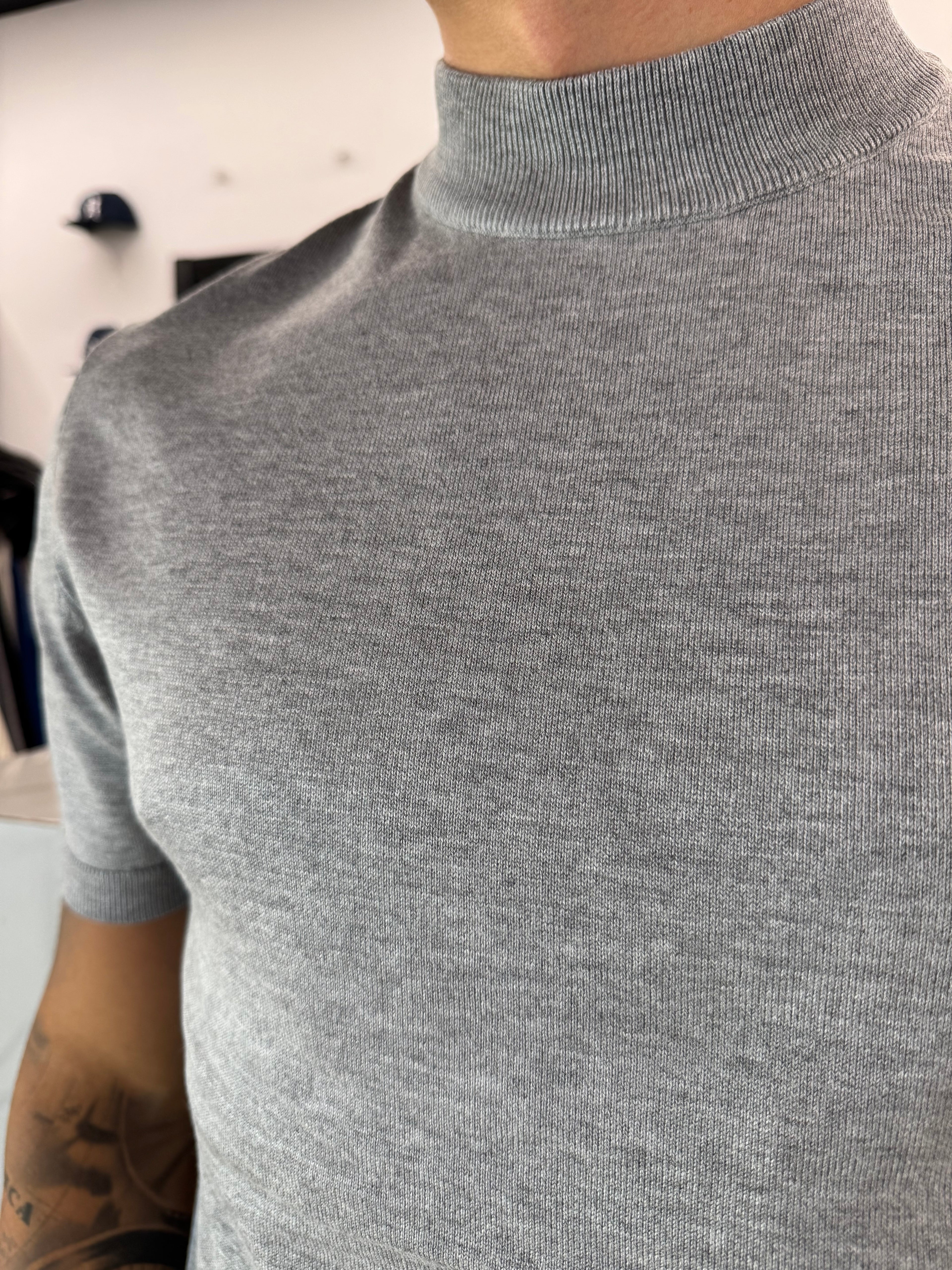 T shirt in filo grigio