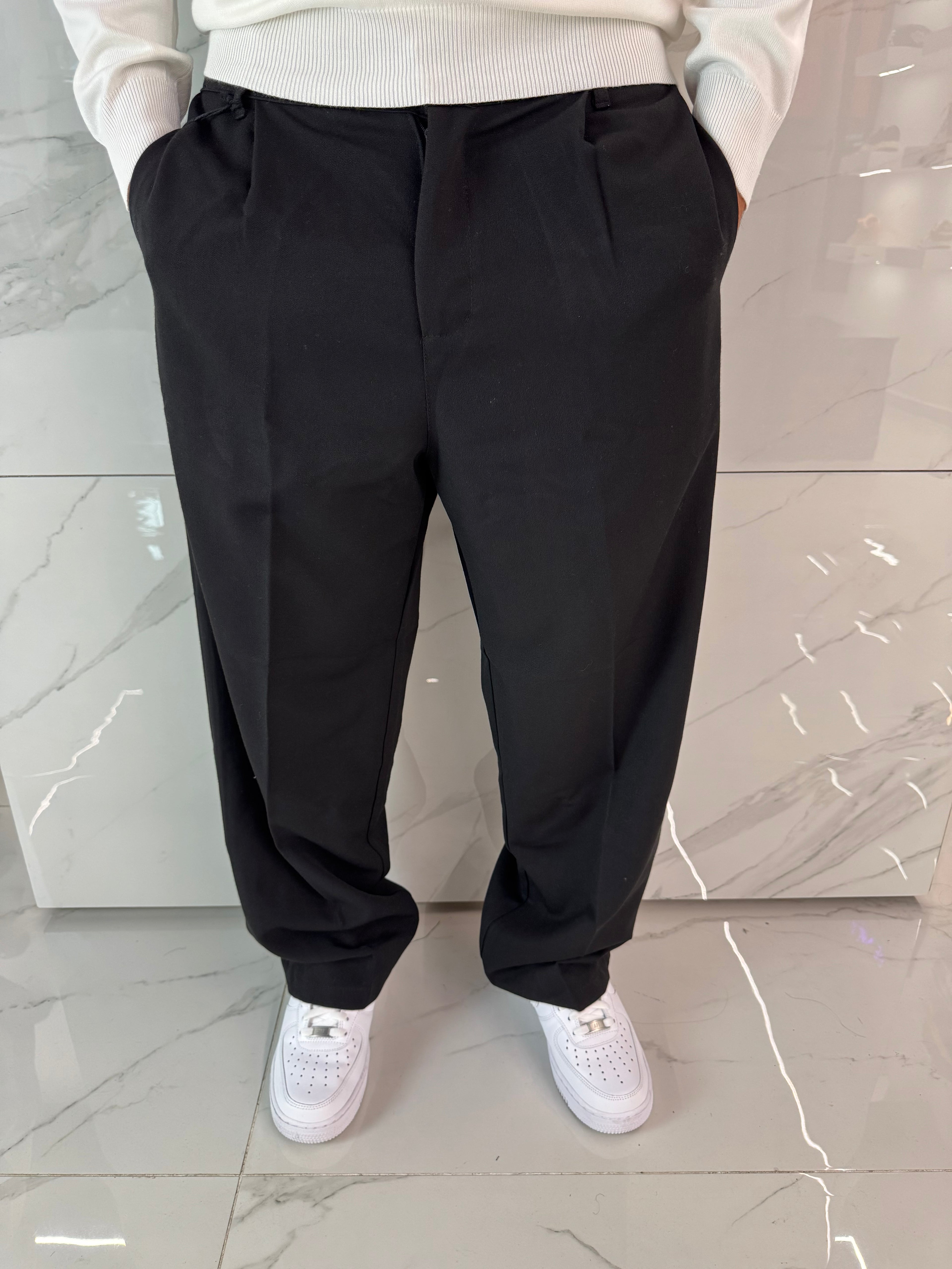 Pantaloni eleganti baggy nero