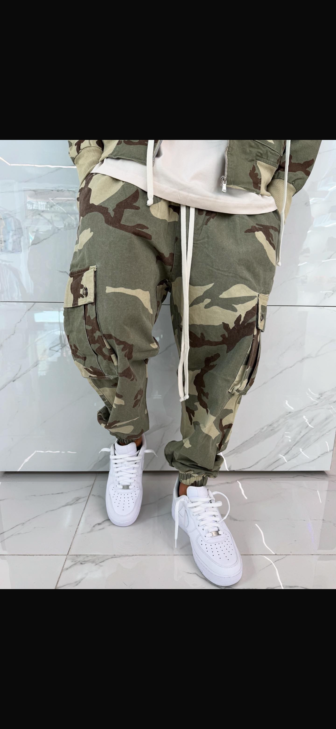 Completo militare verde